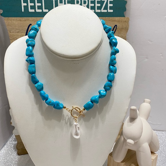 NEW ARRIVAL CHUNKY STATEMENT NECKLACE - Picture 5 of 8